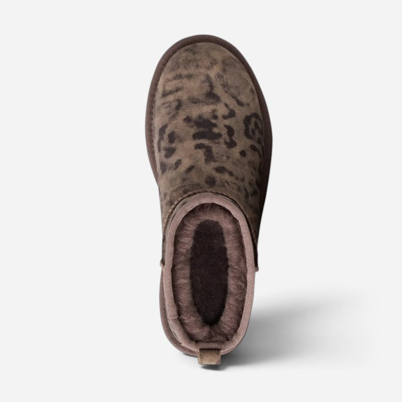 Classic Ultra Mini Spotted Chestnut
