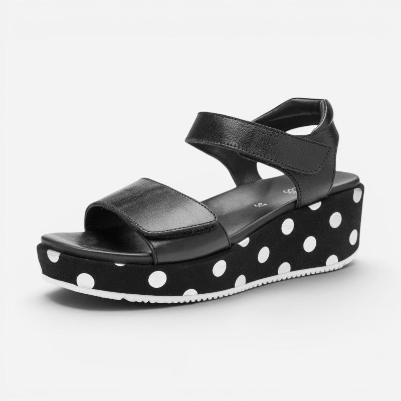 Rosepetal Black/Cream Polka Dot