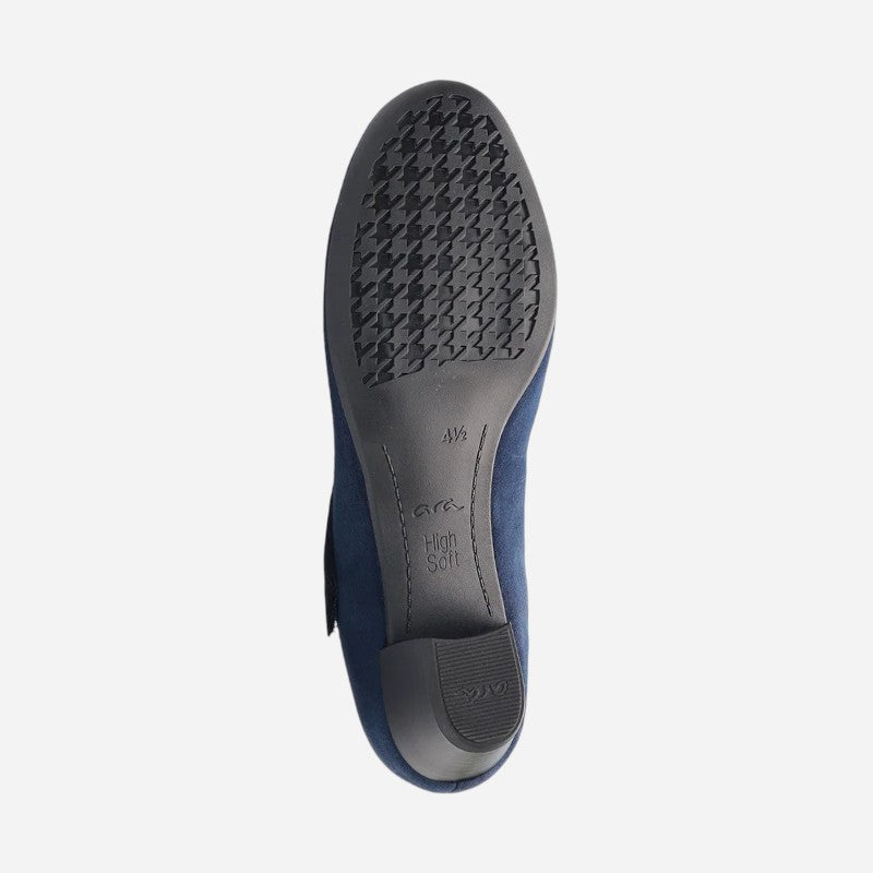 Calico 2 Navy Kid Suede
