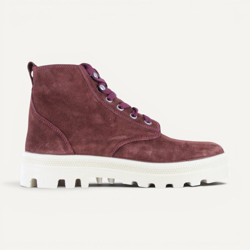 canoe cabernet