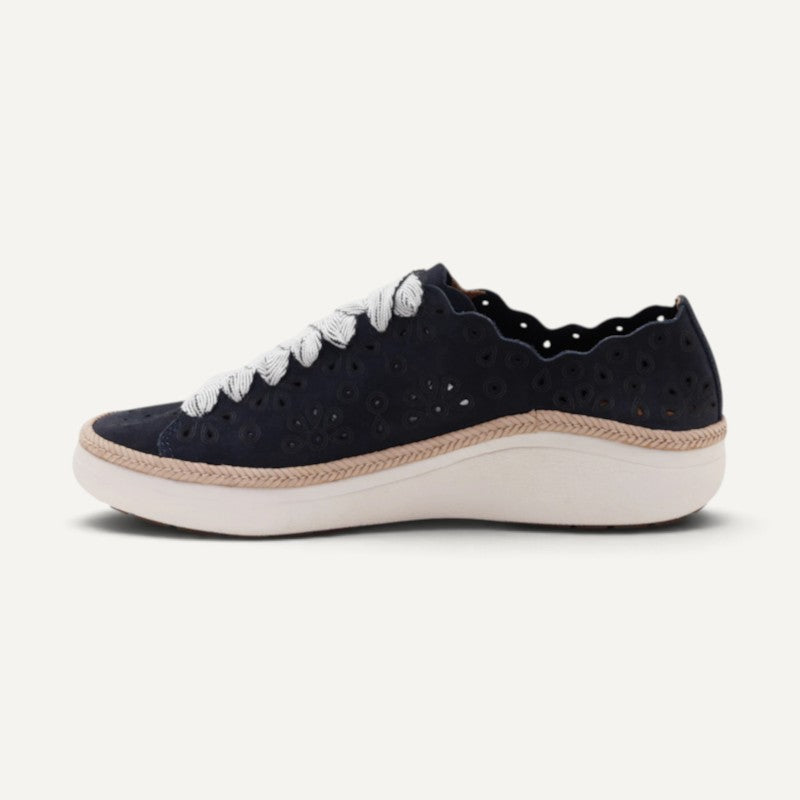 Charlotte Nubuck Navy