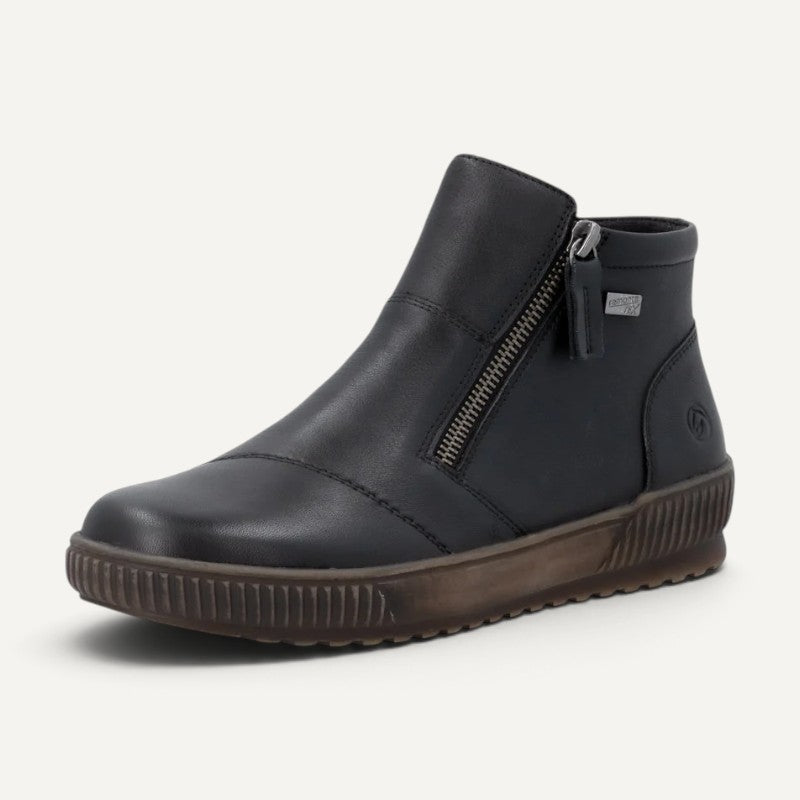Maditta 83 Black