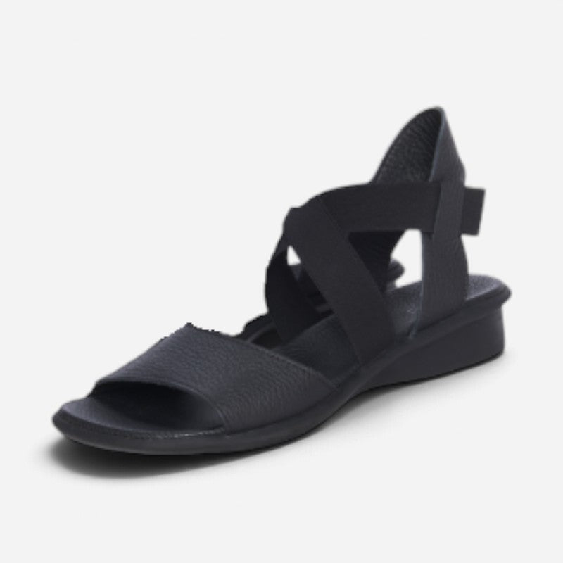 Satia Black Laekeo