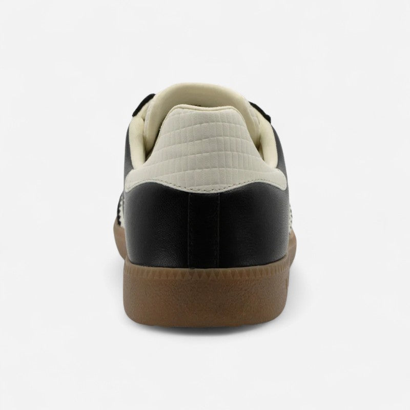 Cloud Nc Black/Milk