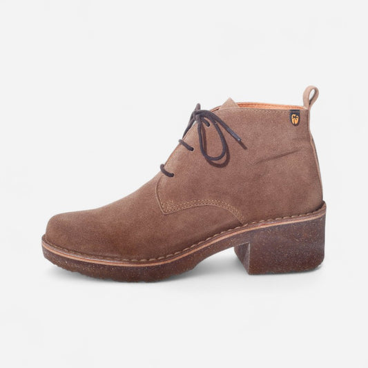 Moana Chukka 8433 Nut Suede