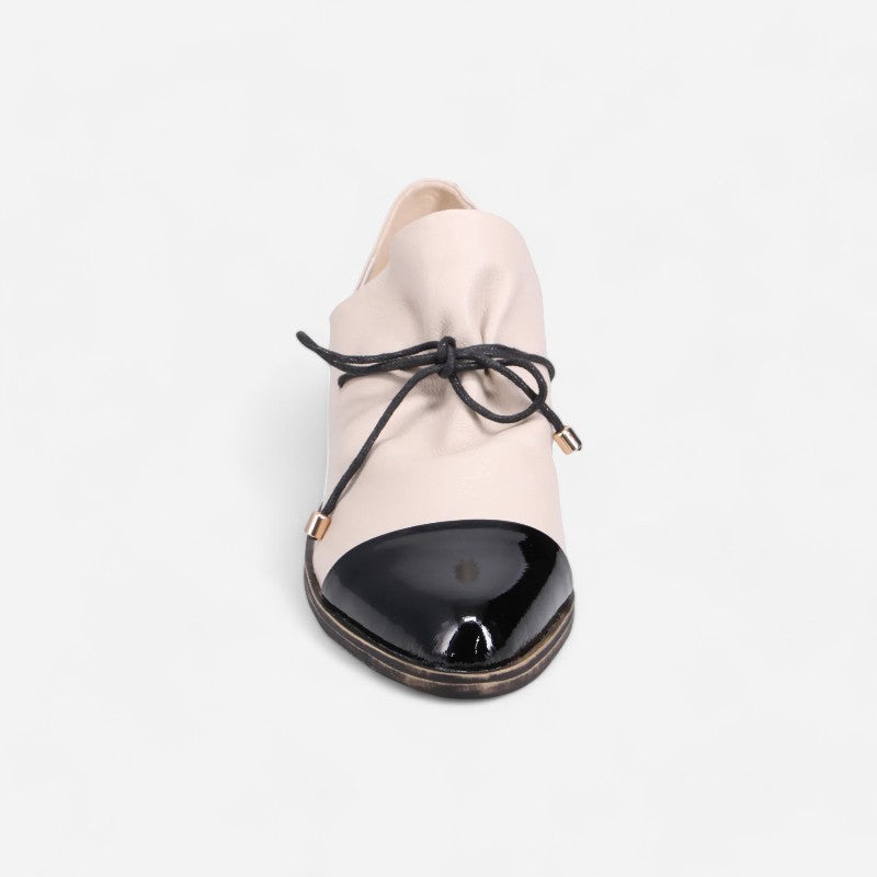 Kotty Almond/Black Patent