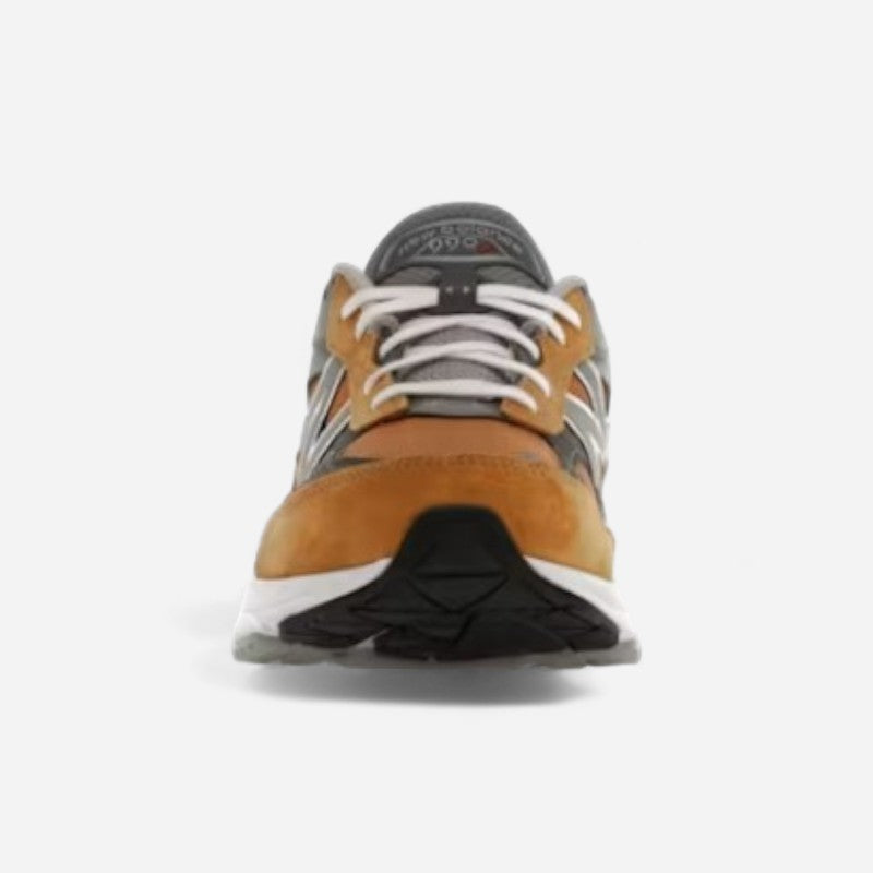 Women's Made in USA 990 V6 Workwear